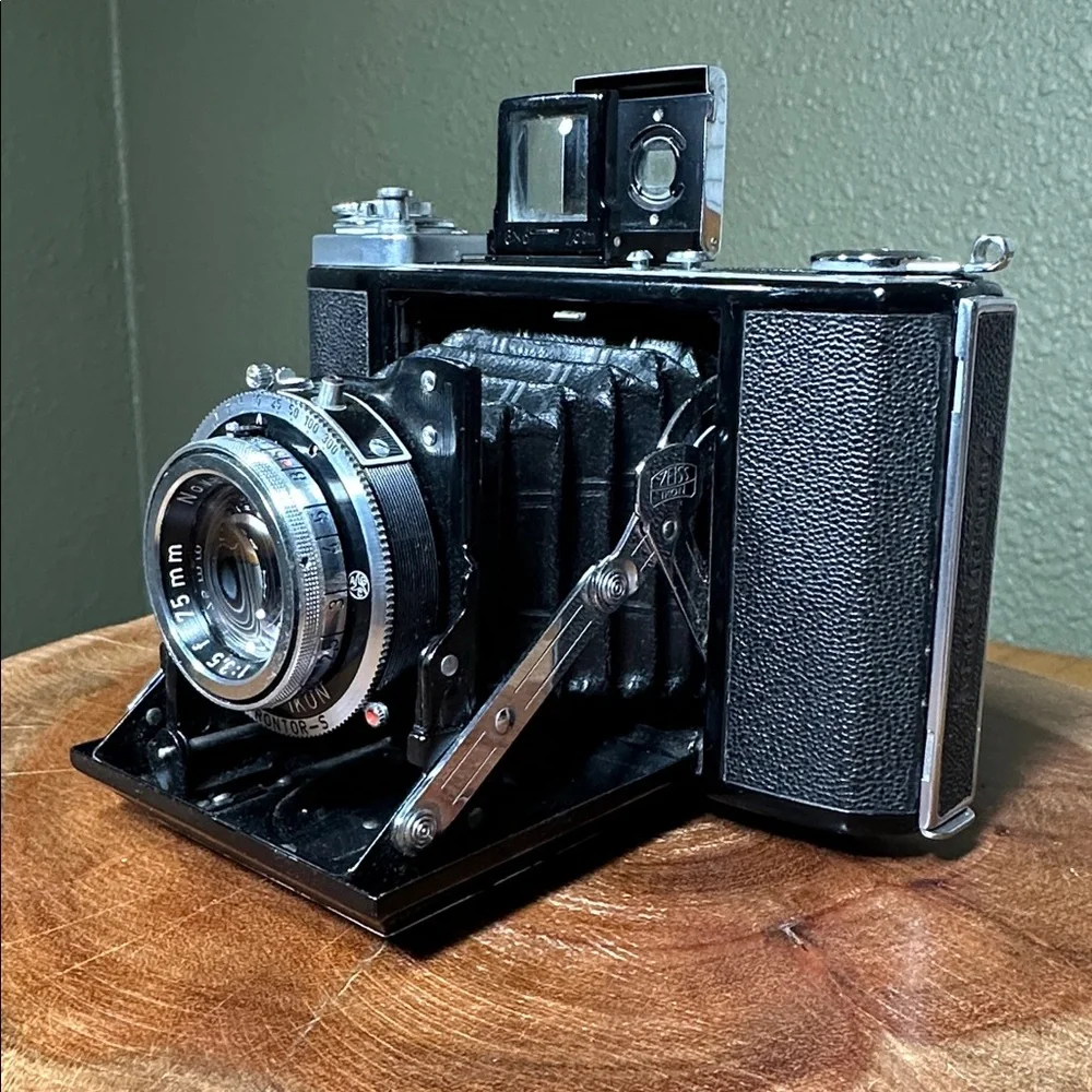 Zeiss Ikon Ikonta 521/16 Folding Camera